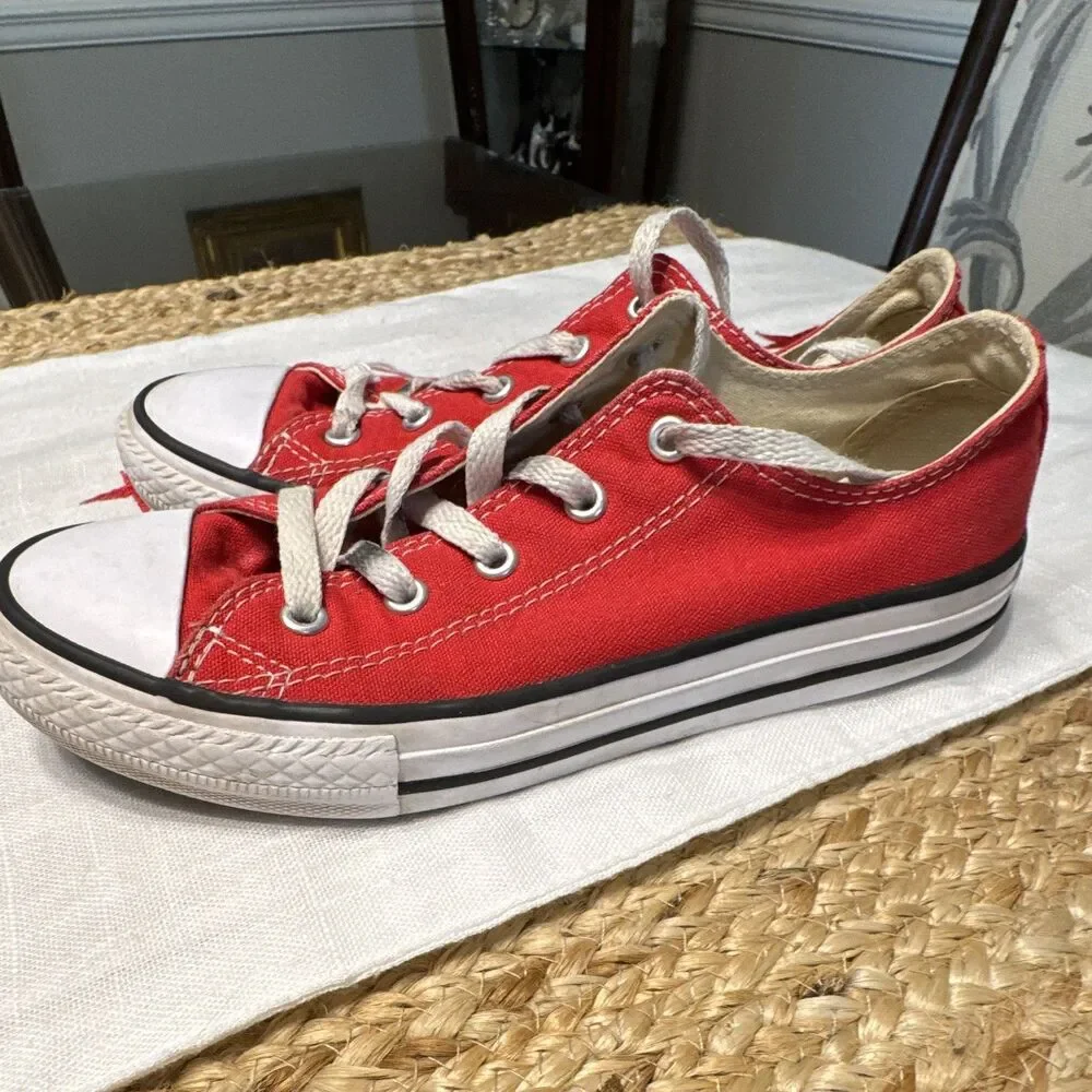 Converse All Star Red/White Unisex Kids Low Top Canvas Lace-Up Sneaker US 2.5